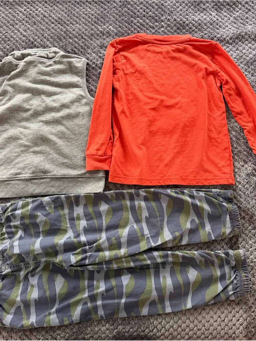 Simple Kids 3-Piece Set - Orange, Gray, Blue Camo